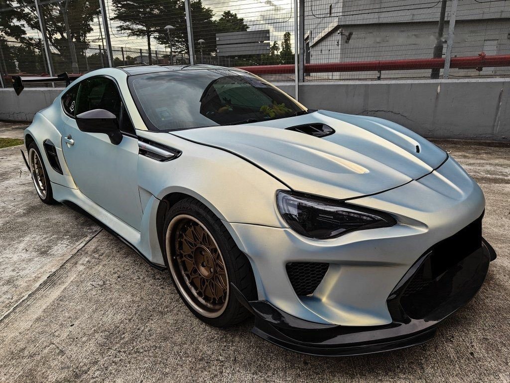 Subaru BRZ 2.0A (COE till 11/2034) photo 1
