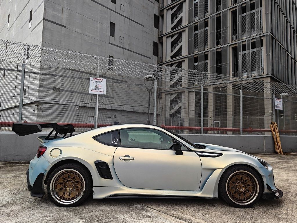Subaru BRZ 2.0A (COE till 11/2034) photo 3