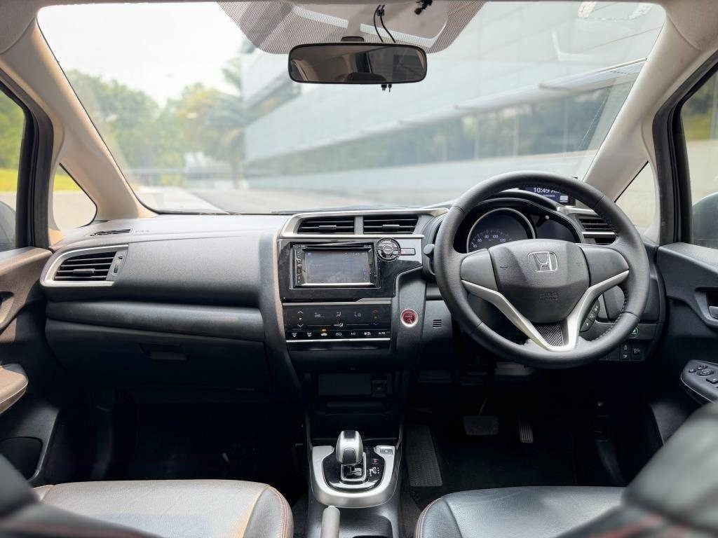 Honda Fit Hybrid 1.5A photo 4