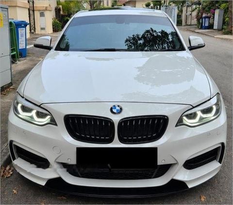 BMW 2 Series 218i Coupe Sunroof