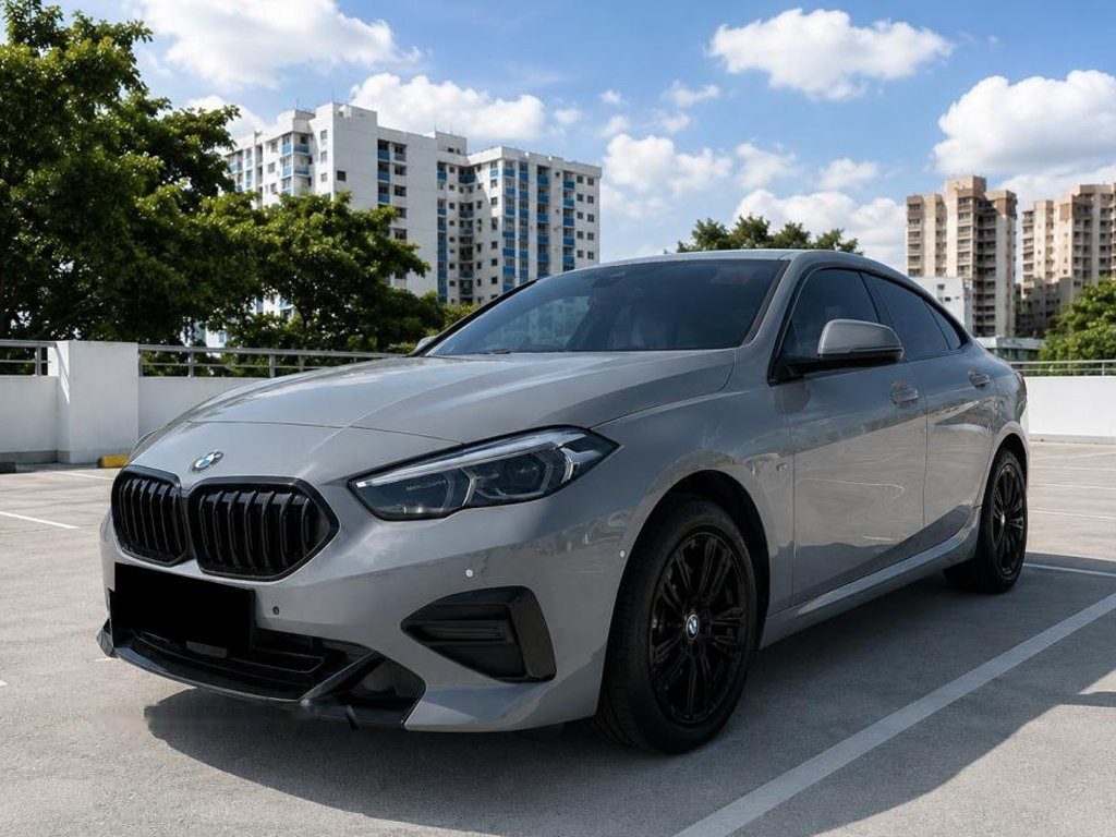 BMW 2 Series 218i Gran Coupe photo 1