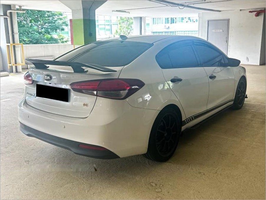 Kia Cerato K3 1.6A photo 3