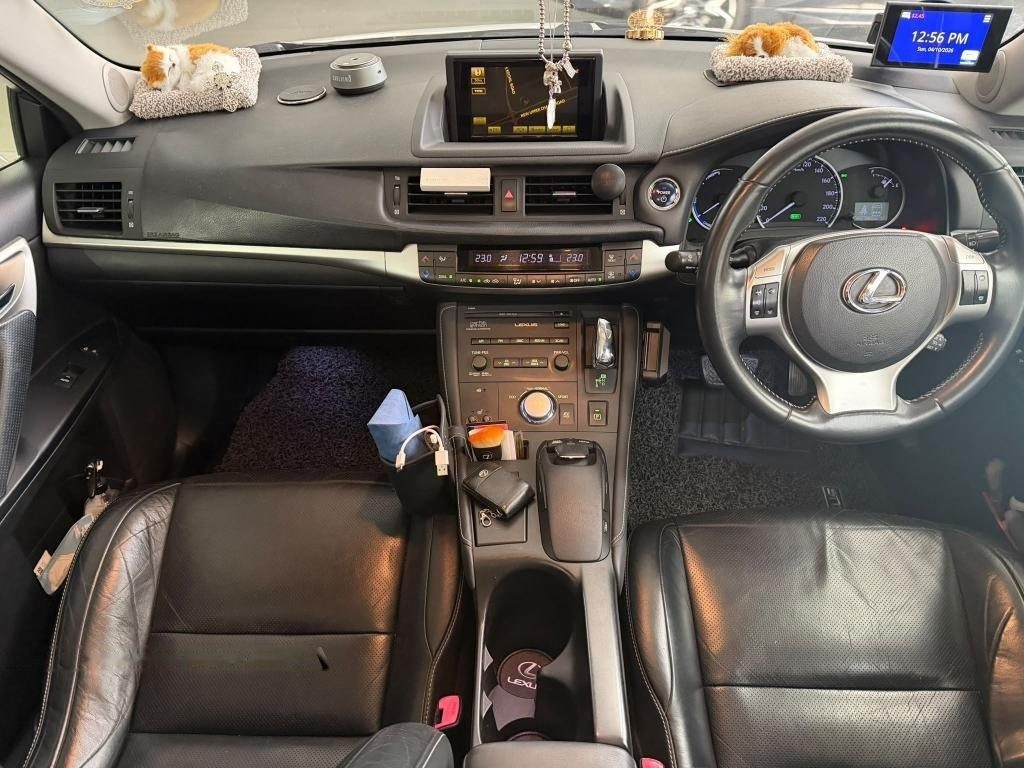 Lexus CT Hybrid CT200h Premium (COE till 07/2031) photo 5