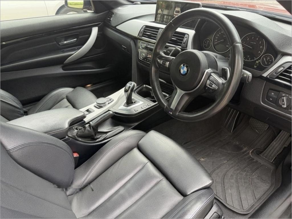 BMW 4 Series 420i Convertible (COE till 09/2035) photo 6