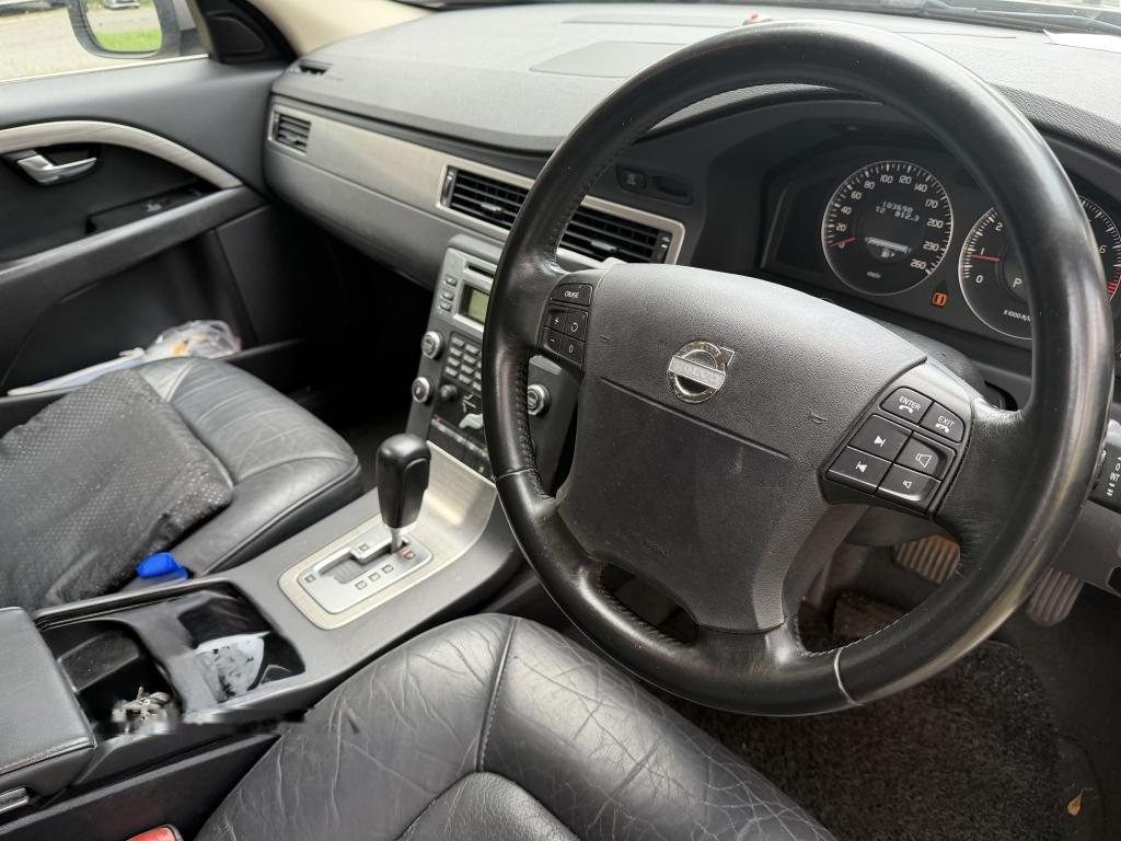 Volvo S80 2.5T (COE till 05/2028) photo 6