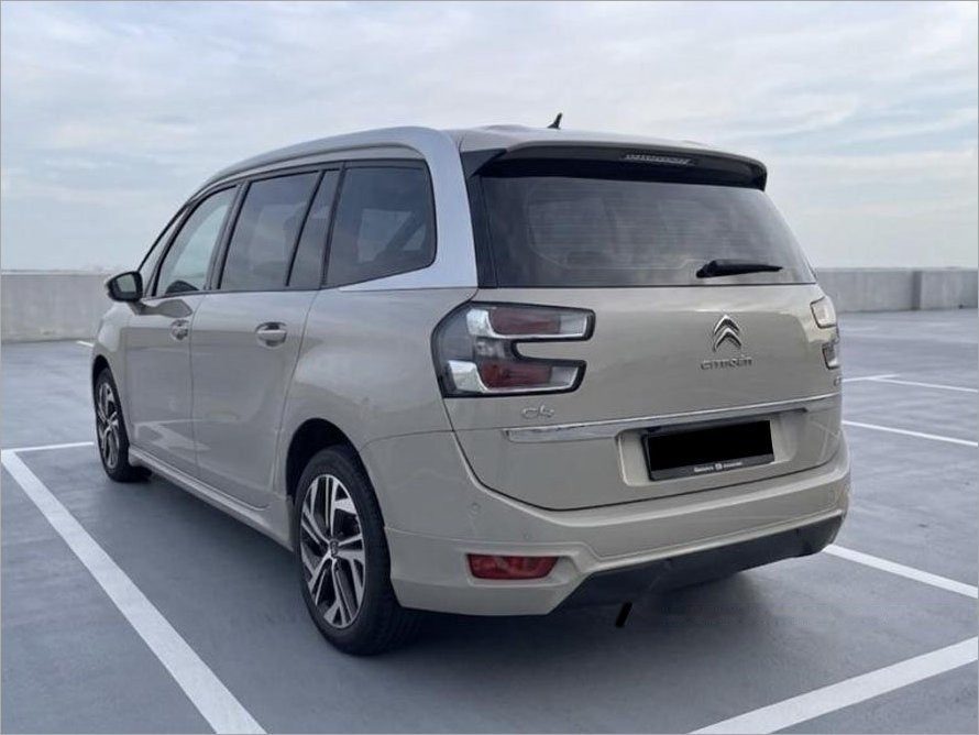 Citroen Grand C4 Picasso 1.6A THP Panoramic Roof photo 3