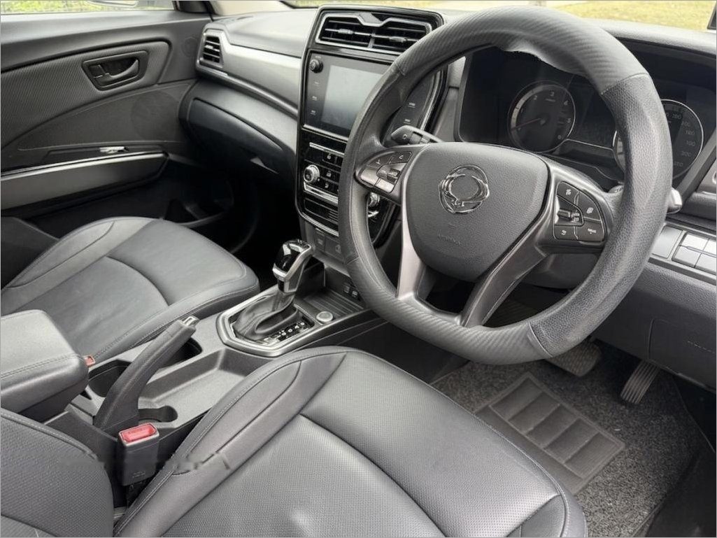 Ssangyong Tivoli Diesel 1.6A Standard photo 6