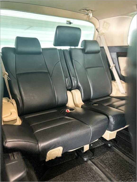 Toyota Vellfire 3.5A V L-Edition Sunroof (COE till 04/2034) photo 7