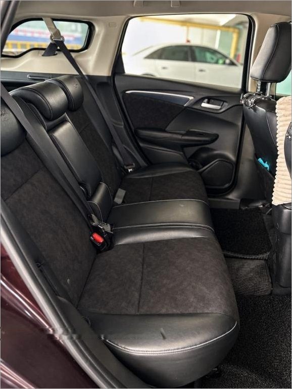 Honda Shuttle Hybrid 1.5A X photo 5