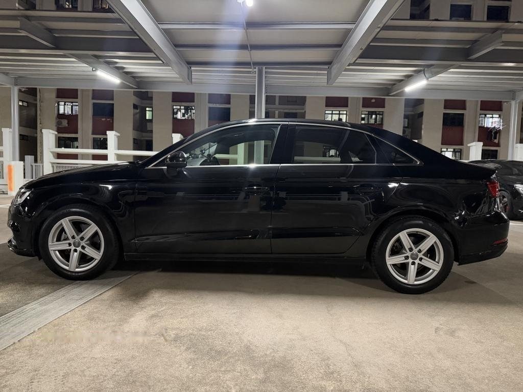 Audi A3 Sedan 1.0A TFSI S-tronic photo 2