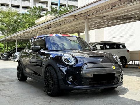 MINI Cooper Electric SE Sunroof