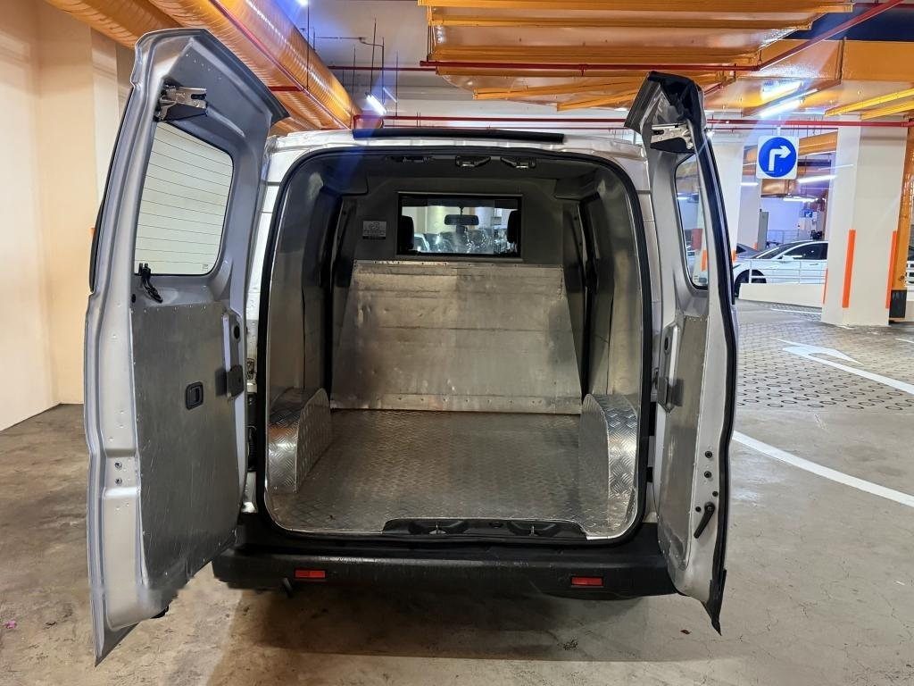 Nissan NV200 1.5M photo 4