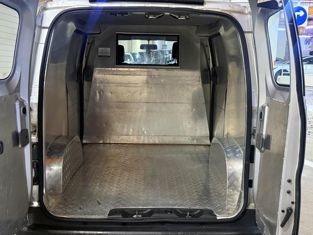 Nissan NV200 1.5M photo 5