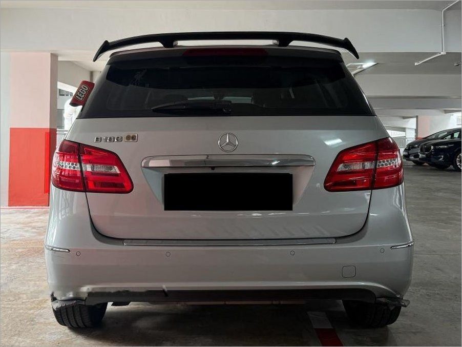 Mercedes-Benz B-Class B180 Style (COE till 04/2029) photo 4