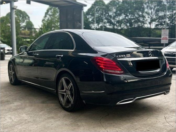Mercedes-Benz C-Class C180 Avantgarde (COE till 07/2030) photo 2