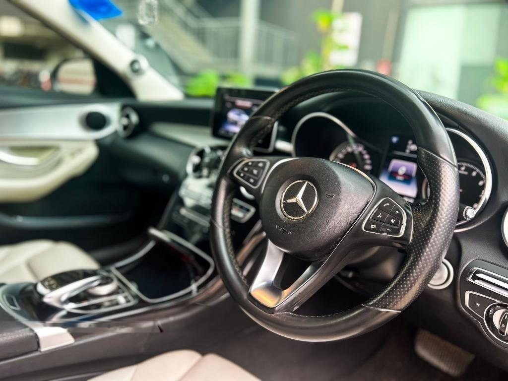 Mercedes-Benz C-Class C180 Avantgarde (COE till 07/2030) photo 4