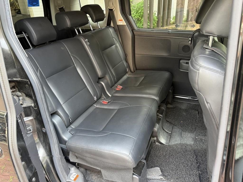 Toyota Sienta Hybrid 1.5A Z photo 7