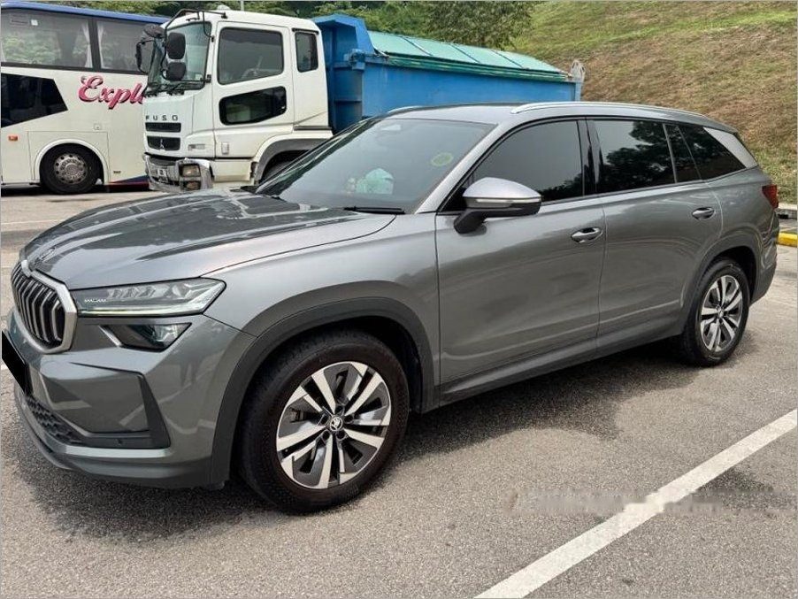 Skoda Kodiaq Mild Hybrid 1.5 TSI Selection 7-Seater photo 3