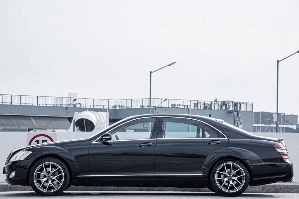 Mercedes-Benz S-Class S350 Sunroof (COE till 10/2028) photo 3