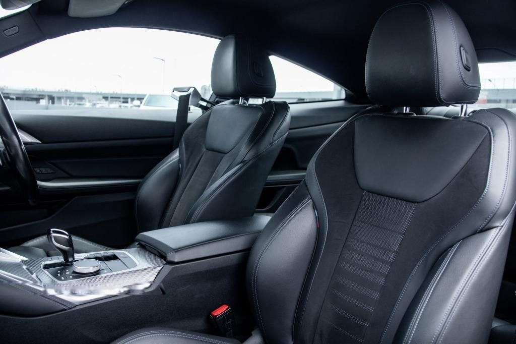 BMW 4 Series 420i Coupe M-Sport photo 7