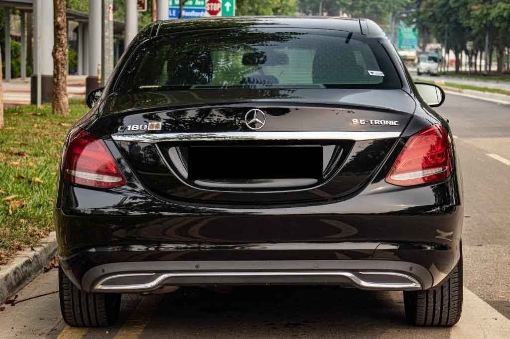 Mercedes-Benz C-Class C180 Avantgarde photo 5