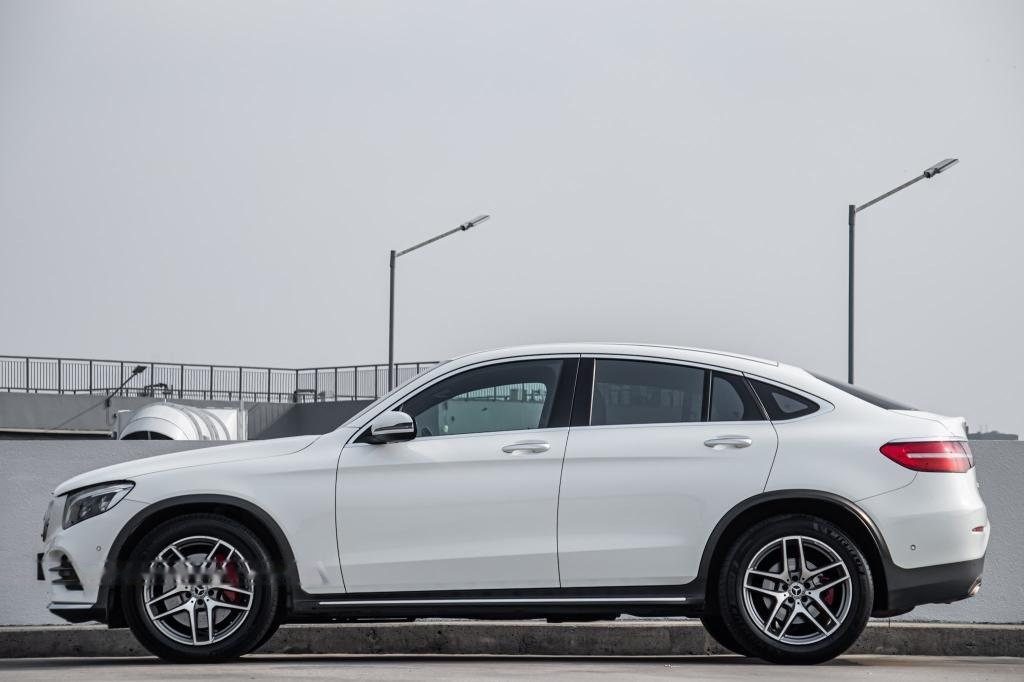 Mercedes-Benz GLC-Class GLC250 Coupe AMG Line photo 3