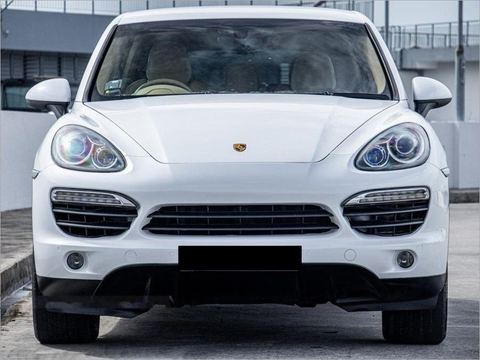 Porsche Cayenne Hybrid S 3.0A (COE till 06/2031)