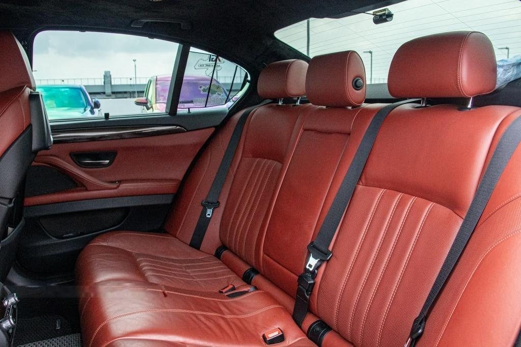 BMW M5 Sunroof (COE till 10/2032) photo 7