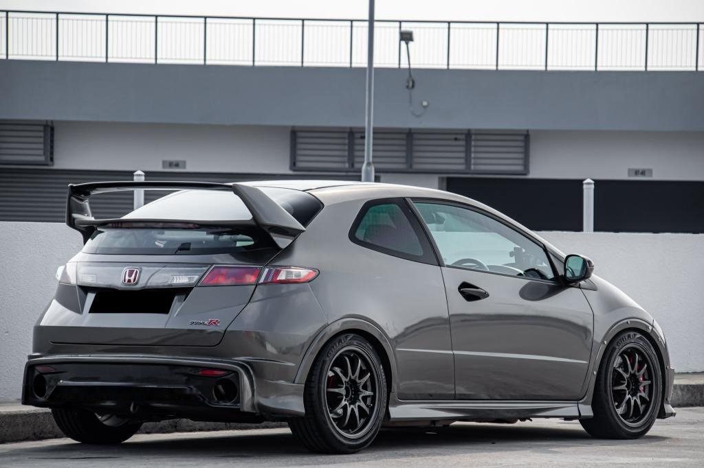 Honda Civic Type-R 2.0M 3DR (COE till 04/2029) photo 2