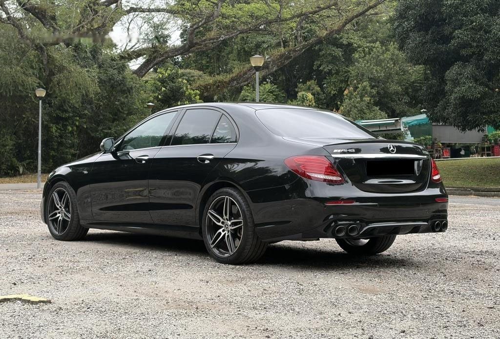 Mercedes-Benz E-Class E53 Mild Hybrid AMG 4MATIC photo 4