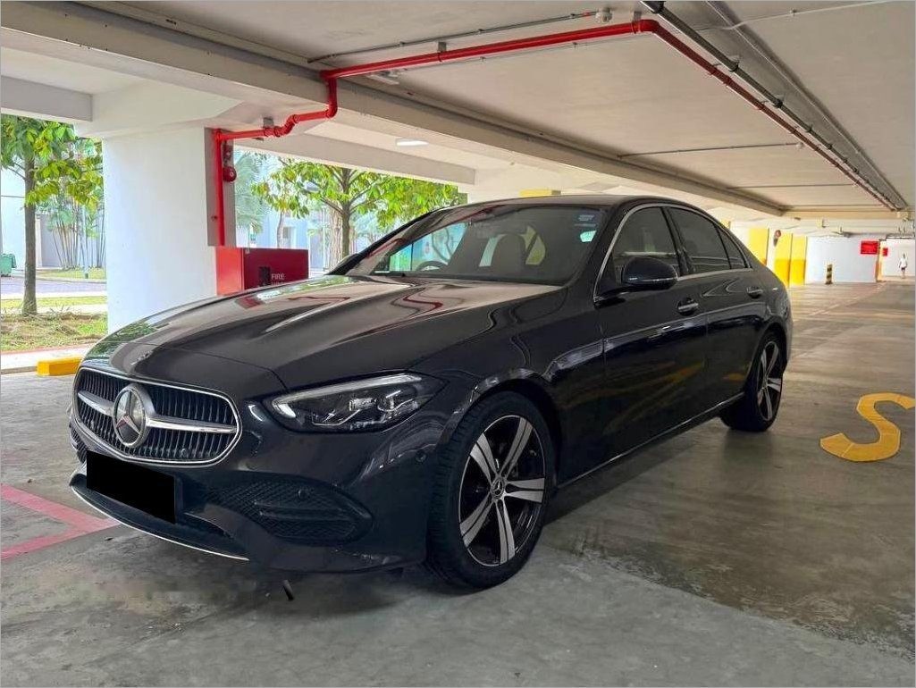 Mercedes-Benz C-Class C180 Mild Hybrid Avantgarde photo 2