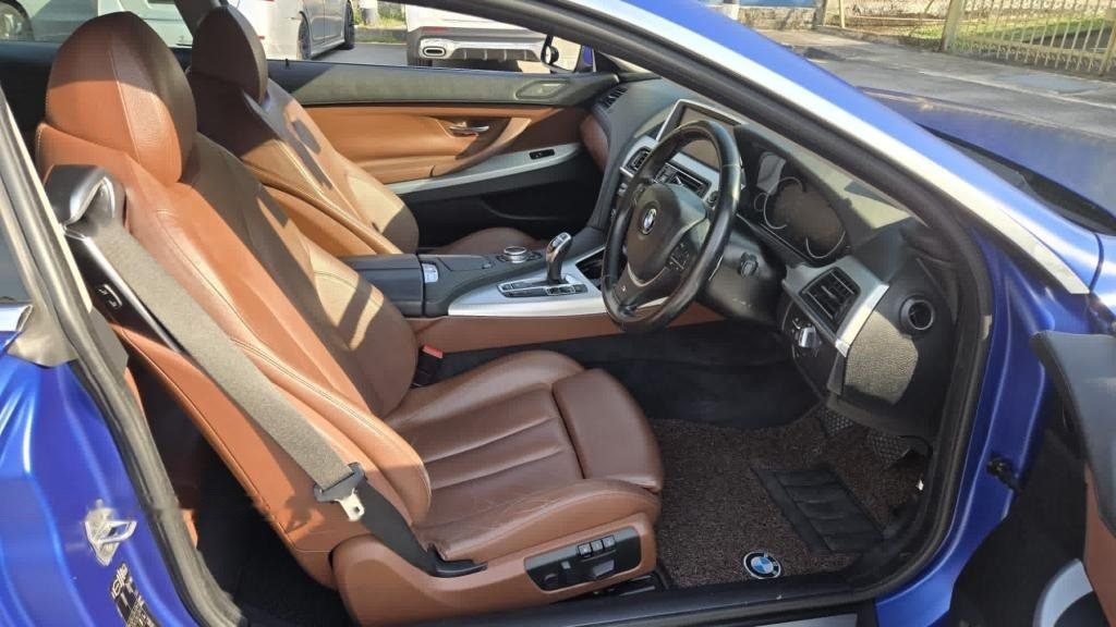 BMW 6 Series 640i Coupe Sunroof (COE till 04/2035) photo 7