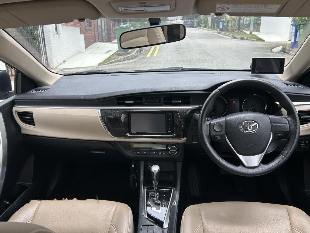 Toyota Corolla Altis 1.6A Classic (COE till 03/2035) photo 6