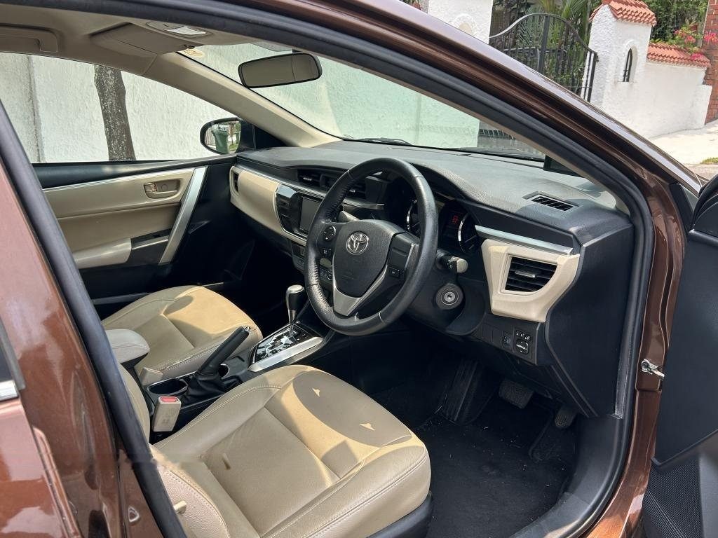 Toyota Corolla Altis 1.6A Classic (COE till 03/2035) photo 7