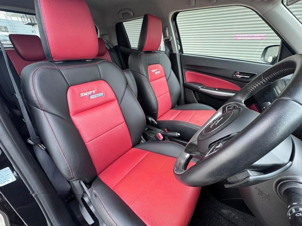 Suzuki Swift Mild Hybrid 1.2A RS photo 8