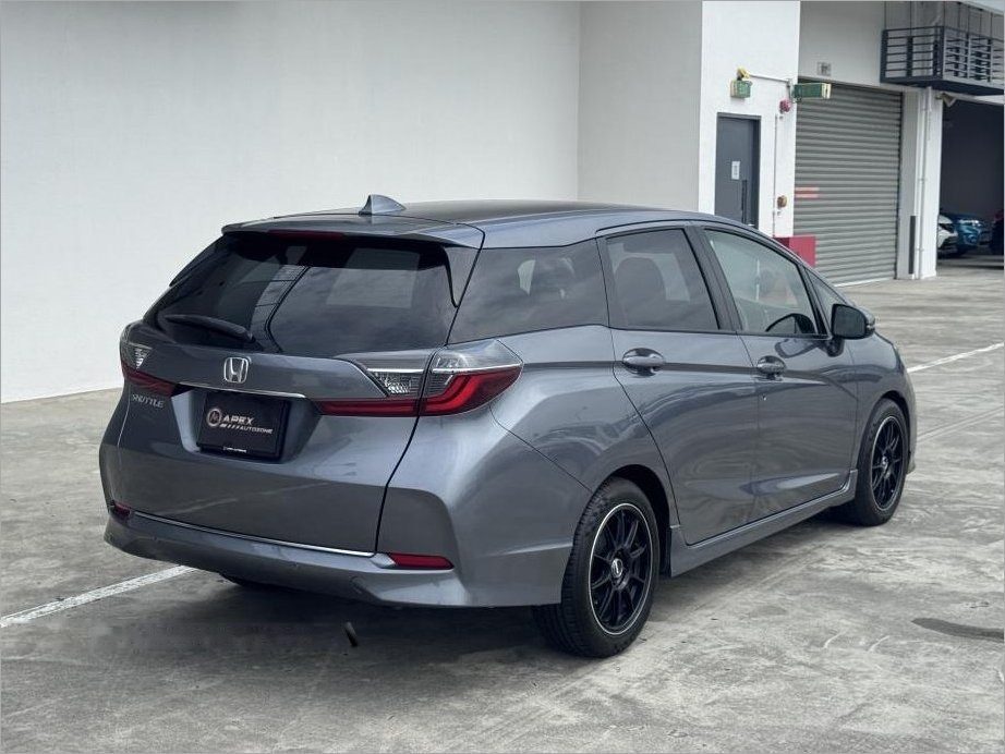 Honda Shuttle 1.5A G Honda Sensing photo 4