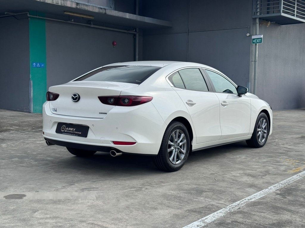 Mazda 3 Mild Hybrid 1.5A Classic photo 4