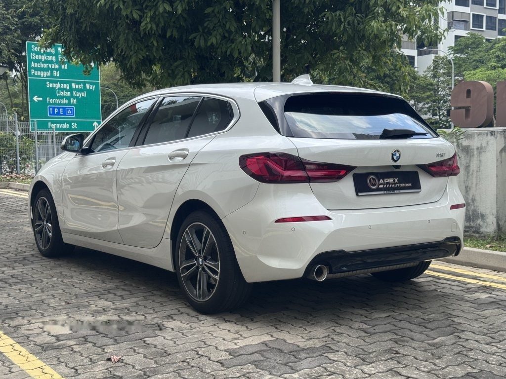 BMW 1 Series 116i Sportline photo 4