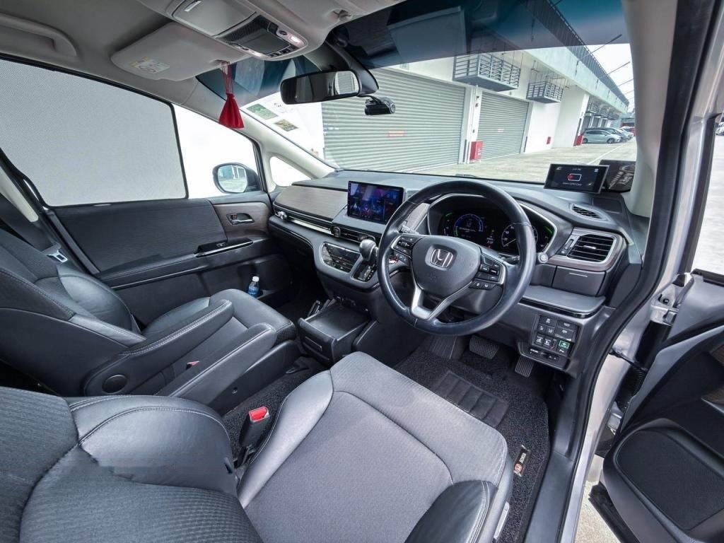 Honda Odyssey Hybrid 2.0A e-HEV Absolute photo 6