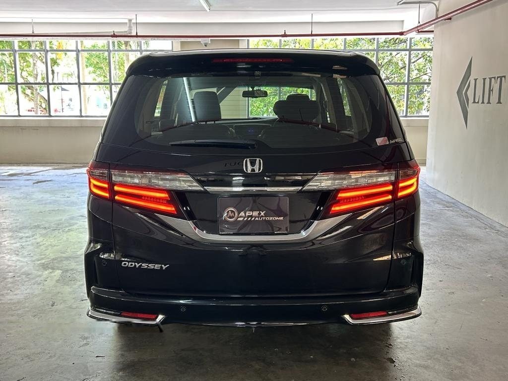Honda Odyssey 2.4A EXV-S Sunroof photo 5