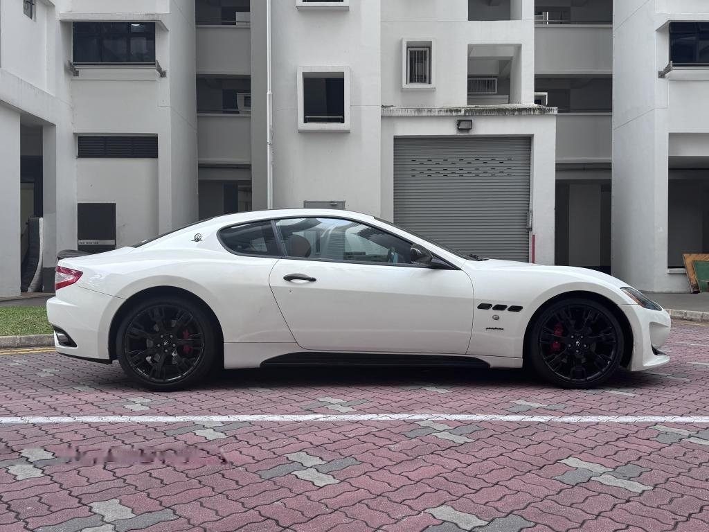 Maserati GranTurismo 4.2A (COE till 04/2029) photo 3
