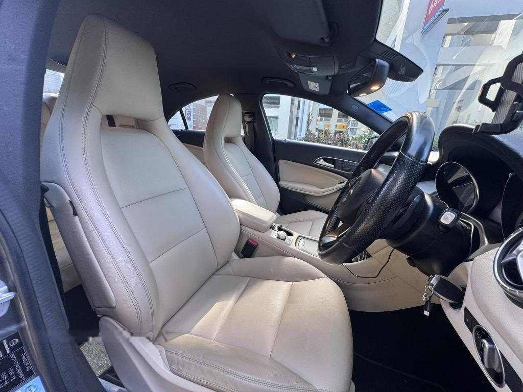 Mercedes-Benz CLA-Class CLA180 (COE till 05/2030) photo 7