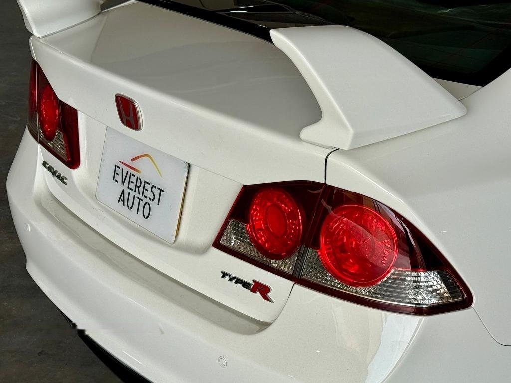 Honda Civic Type-R 2.0M (COE till 11/2027) photo 4