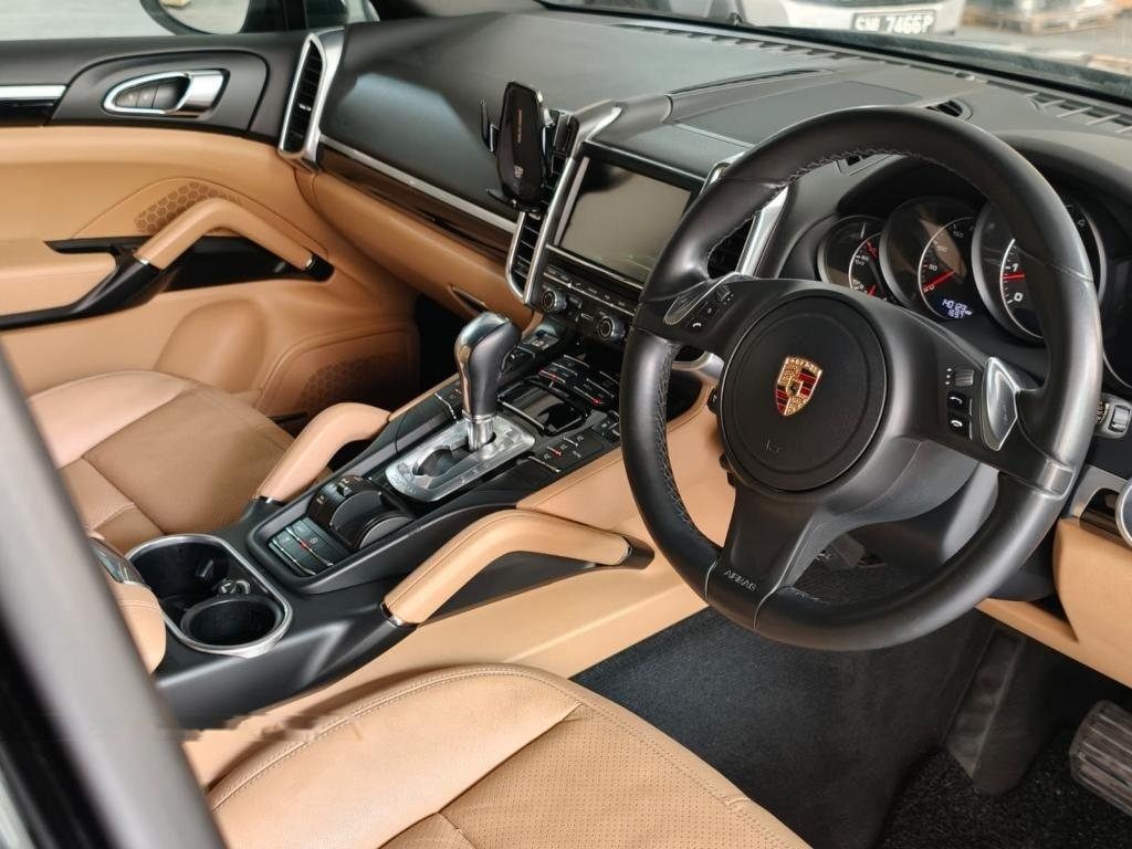Porsche Cayenne 3.6A Tip Platinum Edition (COE till 04/2034) photo 5