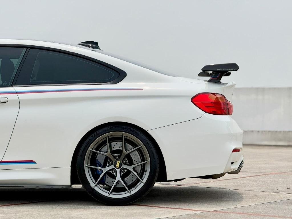 BMW M4 Coupe (COE till 10/2033) photo 5