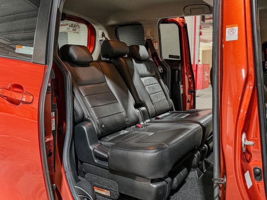 Toyota Sienta 1.5A Elegance photo 9