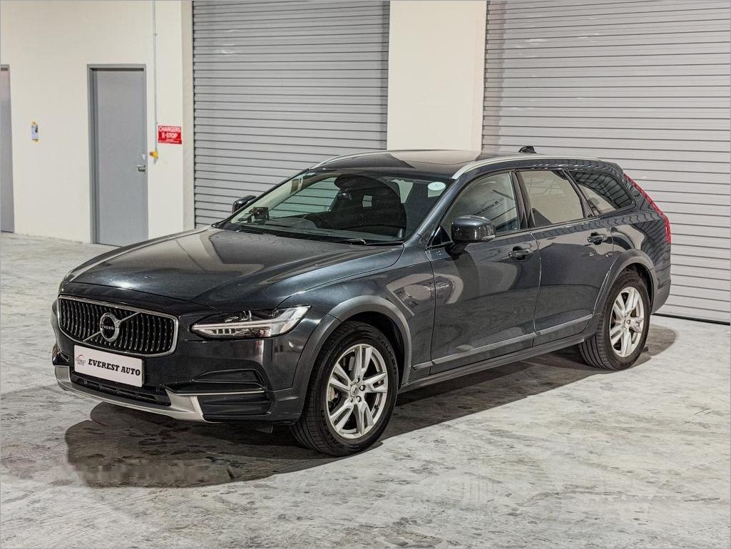 Volvo V90 Cross Country T5 Momentum photo 3
