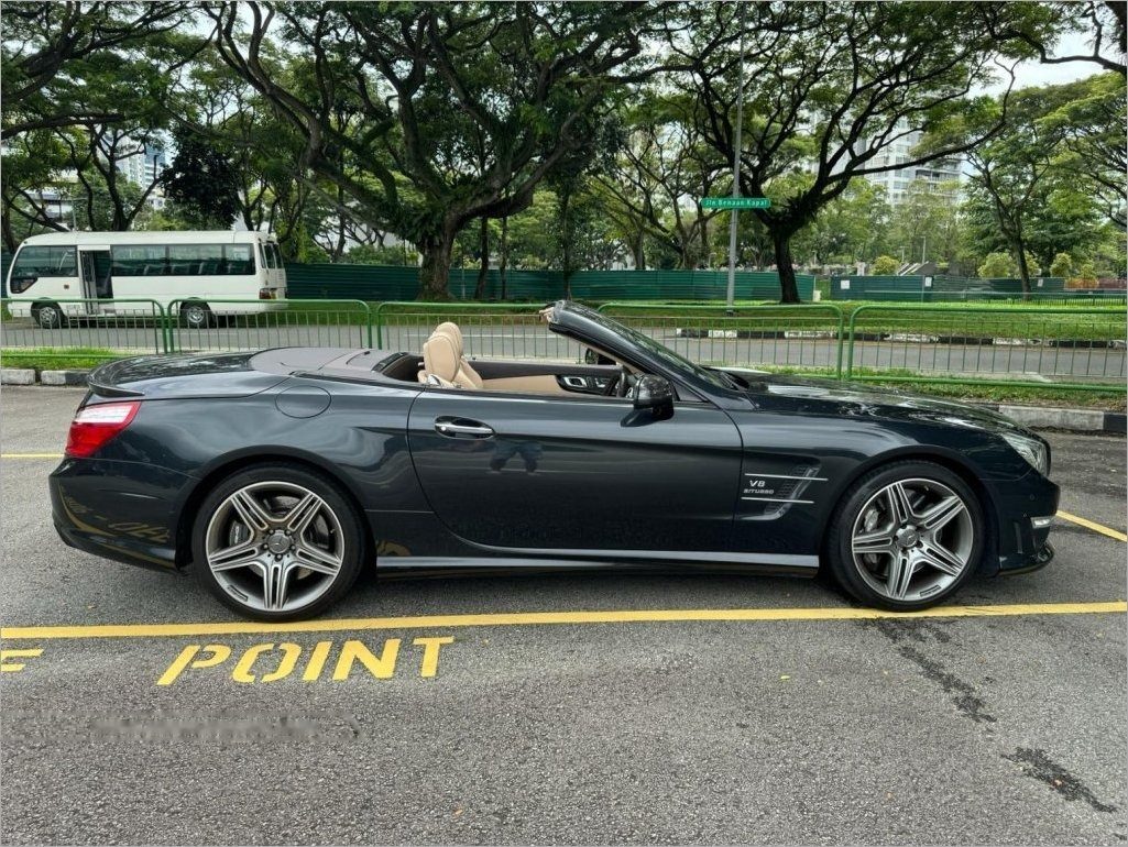 Mercedes-Benz SL-Class SL63 AMG (COE till 12/2031) photo 2