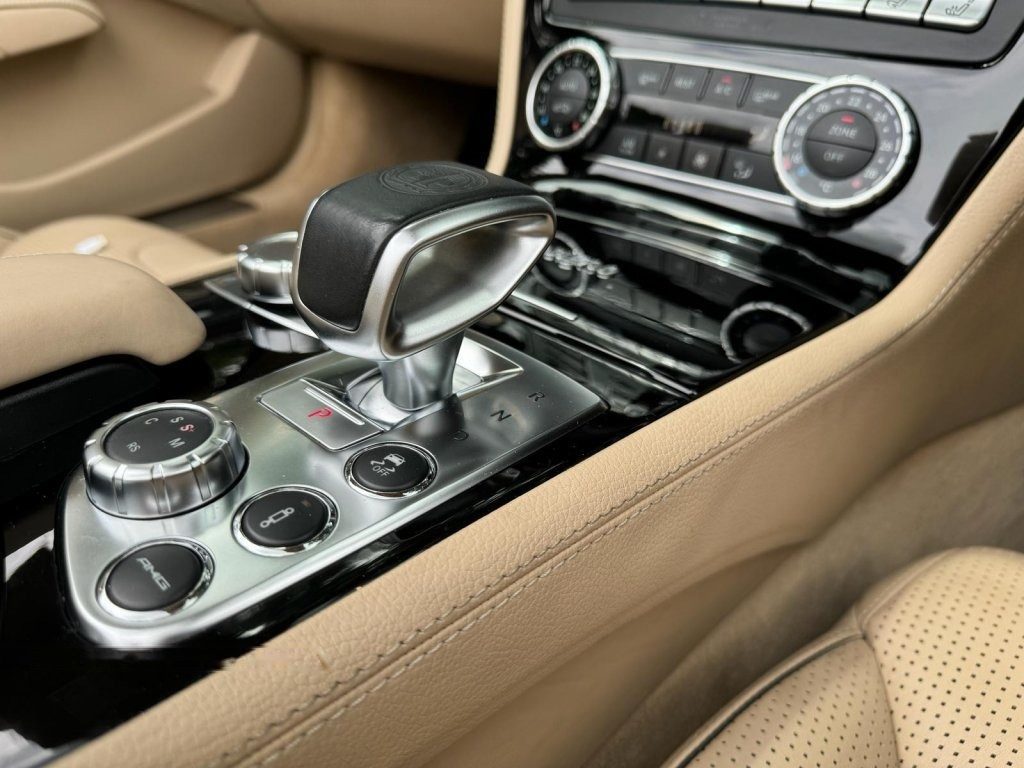 Mercedes-Benz SL-Class SL63 AMG (COE till 12/2031) photo 5