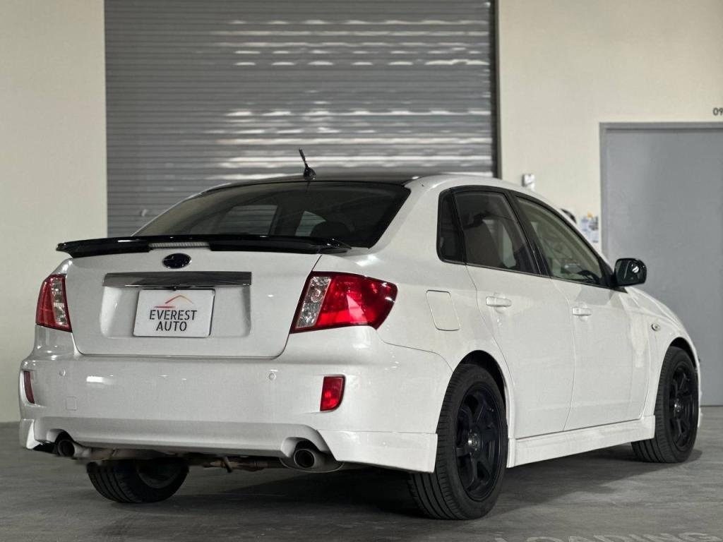 Subaru Impreza 4D 2.0A R-S (COE till 01/2030) photo 5